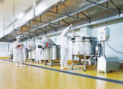 【新春走基層】團圓&ldquo;食&rdquo;刻 金融添薪